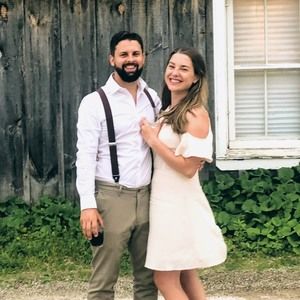 Meet your Posher, Alicia